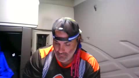 Snapshot of machuelbibliotecario chatting on 22, 10, 2025 machu el bibliotecario online show from 22, 10, 2025