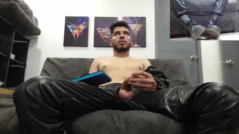 instagram mackdanielsx online show from 4, 12, 2025