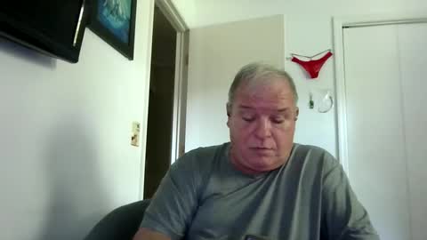 Snapshot of mackdocc001 chatting on 17, 9, 2025 mackdocc001 online show from 17, 9, 2025
