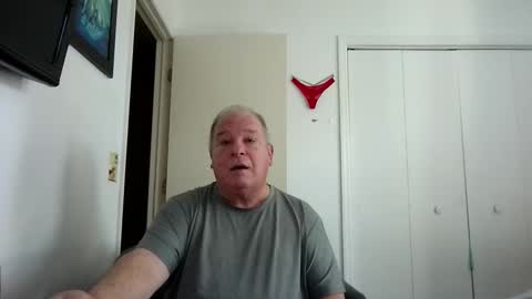Snapshot of mackdocc001 chatting on 6, 1, 2026 mackdocc001 online show from 6, 1, 2026