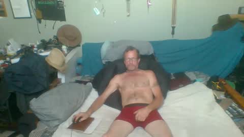 Snapshot of mackdog1369 chatting on 12, 9, 2025 mackdog1369 online show from 12, 9, 2025