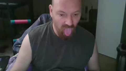 Snapshot of mackhere4u chatting on 24, 4, 2026 mackhere4u online show from 24, 4, 2026