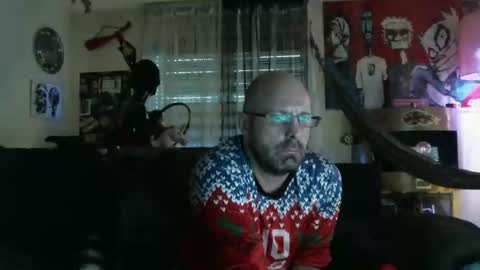 Snapshot of mad_dem0n chatting on 15, 12, 2024 Manuel online show from 15, 12, 2024