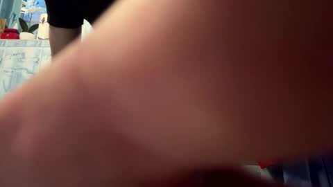 mada12340987 online show from 24, 11, 2025