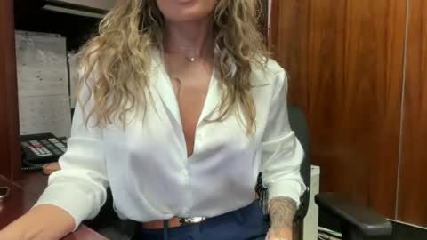 madame_andi online show from 17, 6, 2026