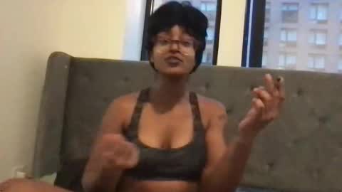 madamp1 online show from 19, 4, 2026