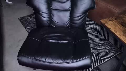 Snapshot of madan_hayes chatting on 16, 2, 2025 Madan Hayes online show from 16, 2, 2025