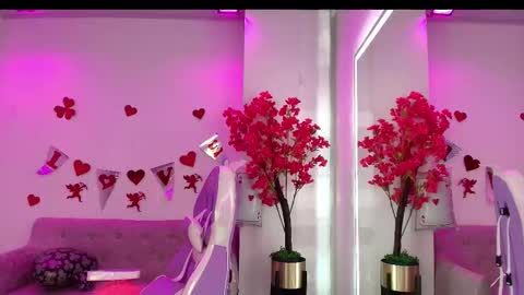 maddie_t18 online show from 16, 2, 2026