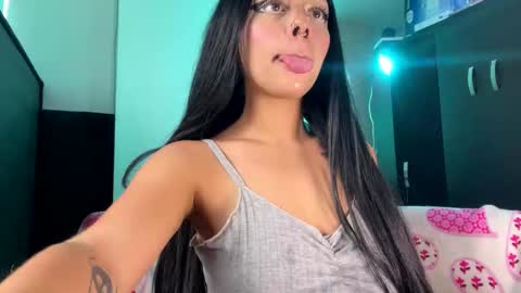 maddiie and clyde online show from 16, 1, 2026