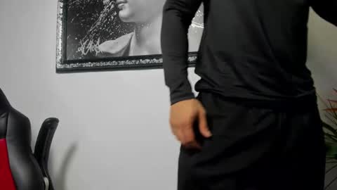 Snapshot of maddox_santana chatting on 12, 2, 2025 Maddox Santana online show from 12, 2, 2025