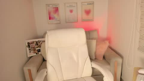 Maddy online show from 21, 4, 2026