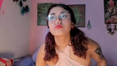 Snapshot of maddy_jhonsson chatting on 2, 7, 2026 Maddy online show from 2, 7, 2026