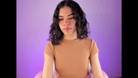 Snapshot of maddy_parker__ chatting on 7, 10, 2025 maddy_parker__ online show from 7, 10, 2025