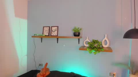 Maddy  online show from 10, 11, 2025