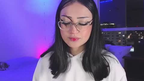   Please followme and rate me your thumbs up online show from 24, 10, 2025