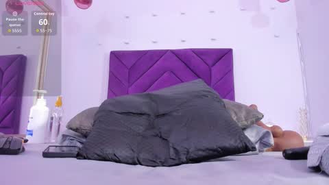 maddyjohnsonn online show from 8, 11, 2025