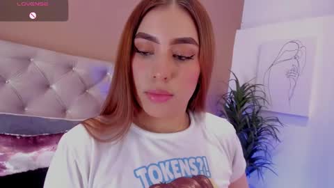 Lina  online show from 6, 2, 2025