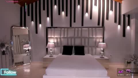 Maddy Owens online show from 9, 2, 2026