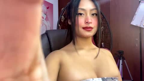 Snapshot of maddyy_sweet1 chatting on 12, 12, 2024 Maddy online show from 12, 12, 2024