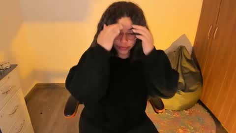 Snapshot of madelaine_taylor chatting on 24, 9, 2025 madelaine_taylor online show from 24, 9, 2025