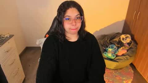 Snapshot of madelaine_taylor chatting on 27, 9, 2025 madelaine_taylor online show from 27, 9, 2025