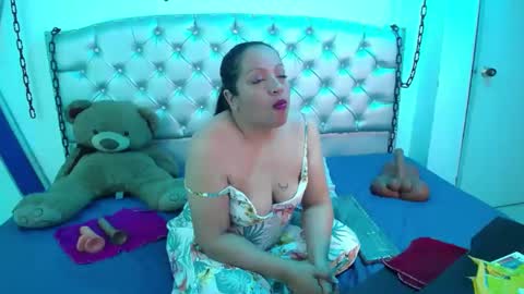 Snapshot of madeleine0_ chatting on 4, 12, 2024 Madeleine online show from 4, 12, 2024