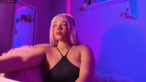 Snapshot of madelinebenet chatting on 6, 2, 2025 Madeline online show from 6, 2, 2025