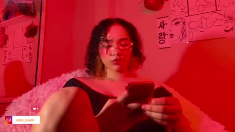 Snapshot of madelinebenet chatting on 5, 3, 2025 Madeline online show from 5, 3, 2025