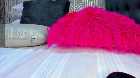   online show from 18, 12, 2024