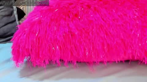   online show from 4, 1, 2025