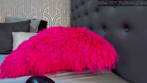   online show from 6, 3, 2025