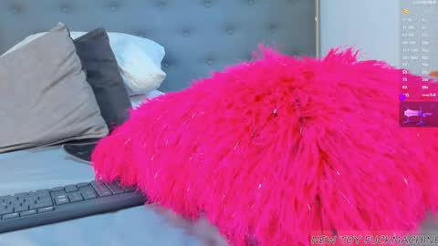   online show from 14, 9, 2025