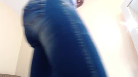 Snapshot of madison_mooney chatting on 20, 1, 2025 Madison online show from 20, 1, 2025