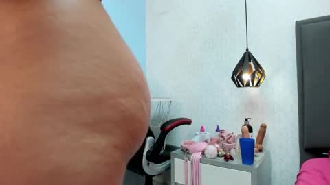 Snapshot of madison_rowan chatting on 7, 1, 2025 MADI online show from 7, 1, 2025