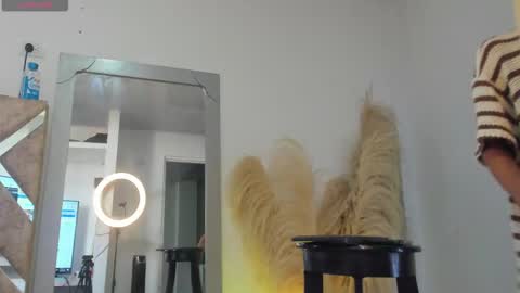 Snapshot of madisson_beerr chatting on 21, 9, 2025 madisson_beerr online show from 21, 9, 2025