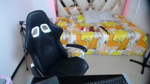 madisson_jones18 online show from 23, 7, 2026