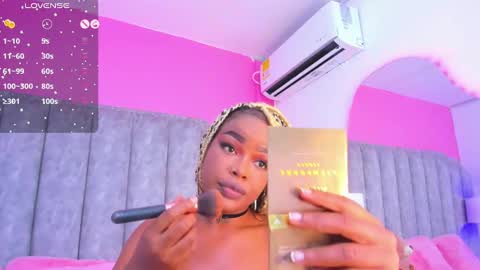 Snapshot of madissonlopez chatting on 26, 12, 2024 Madisson Lopez online show from 26, 12, 2024