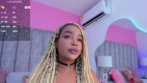Snapshot of madissonlopez chatting on 31, 12, 2024 Madisson Lopez online show from 31, 12, 2024