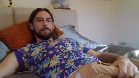 Mat online show from 5, 11, 2025