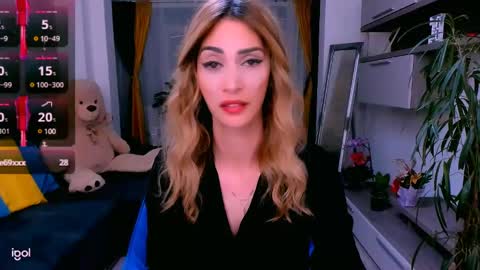 Madye Roberts online show from 10, 3, 2025