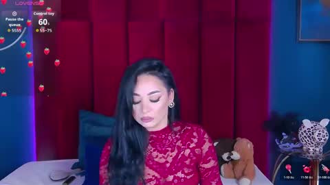 Snapshot of madyluxx chatting on 5, 5, 2026 MadyLuxx online show from 5, 5, 2026