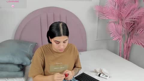 madyscarlett online show from 15, 11, 2025