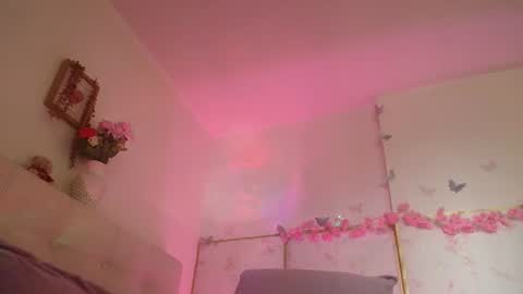 madysson__js_ online show from 19, 6, 2026