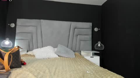 MAEE ANGELS online show from 13, 2, 2025