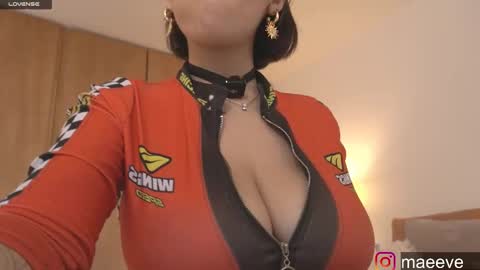 Snapshot of maeeve_ chatting on 3, 3, 2025 Maeve schedule 11 am- 530 pm colombia time online show from 3, 3, 2025