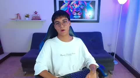 Snapshot of maegor18 chatting on 30, 4, 2026 Maik online show from 30, 4, 2026