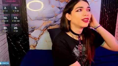 maevekuro online show from 13, 3, 2026