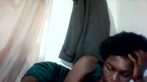 Snapshot of maevre_ chatting on 19, 2, 2026 maevre_ online show from 19, 2, 2026