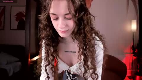 Snapshot of maffinpurrr chatting on 2, 5, 2026 Eva online show from 2, 5, 2026
