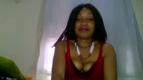 Snapshot of magdalinemus chatting on 4, 10, 2025 magdalinemus online show from 4, 10, 2025